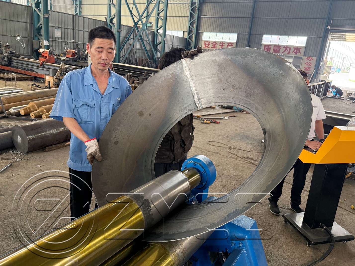 CNC 3-roll plate rolling machine